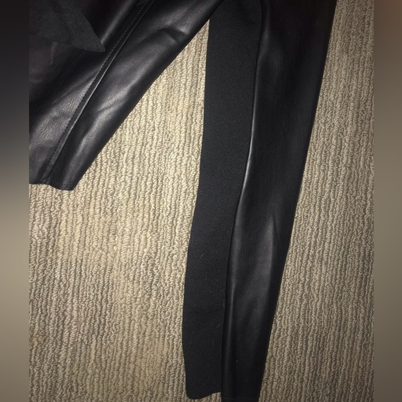 Leather looking cover up - Picture 2 of 5